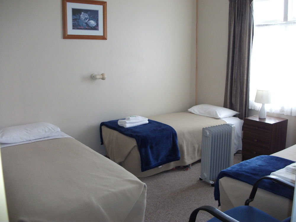Kelly'S Riverside Motel Таумарунуи Екстериор снимка