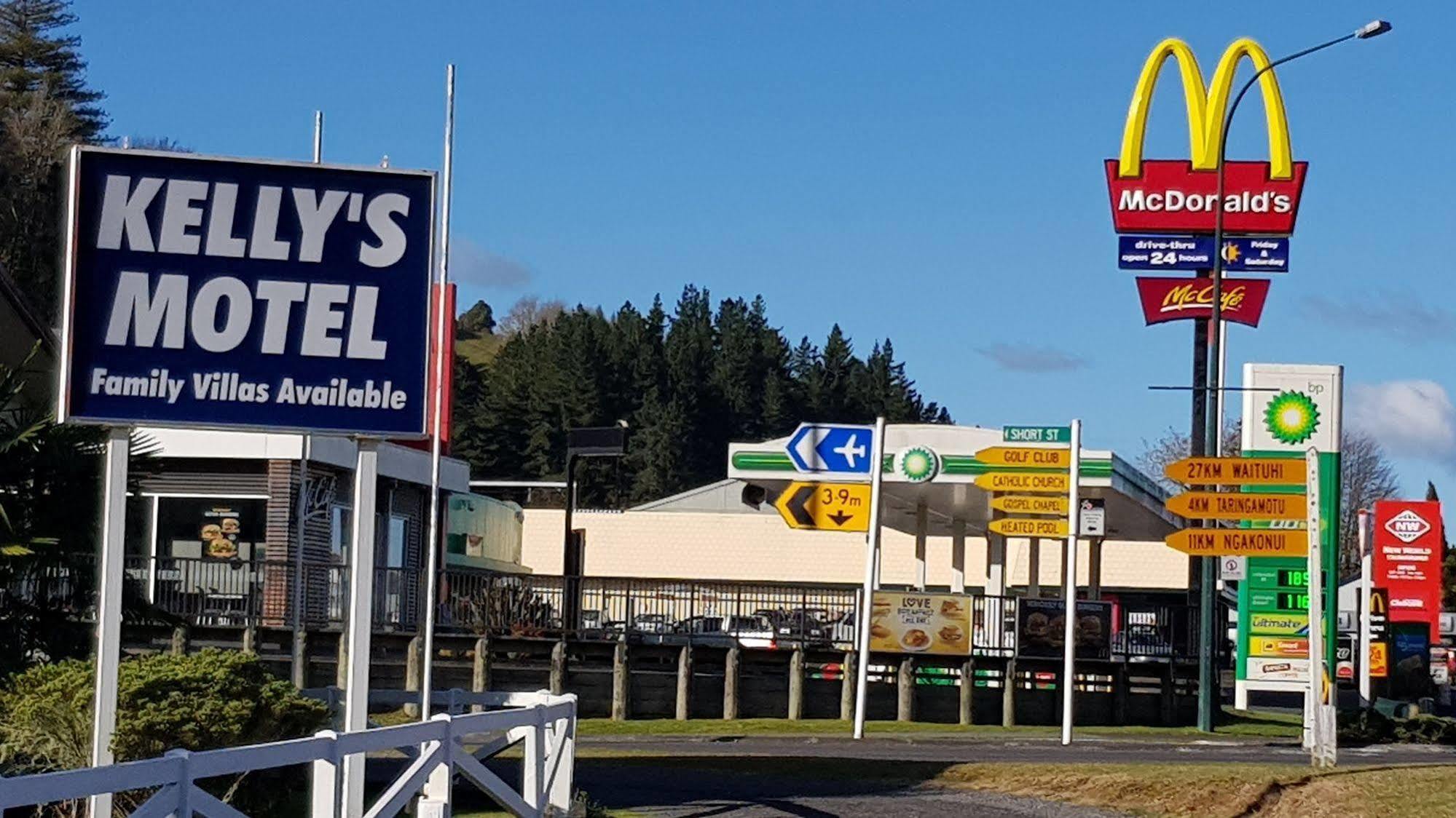 Kelly'S Riverside Motel Таумарунуи Екстериор снимка